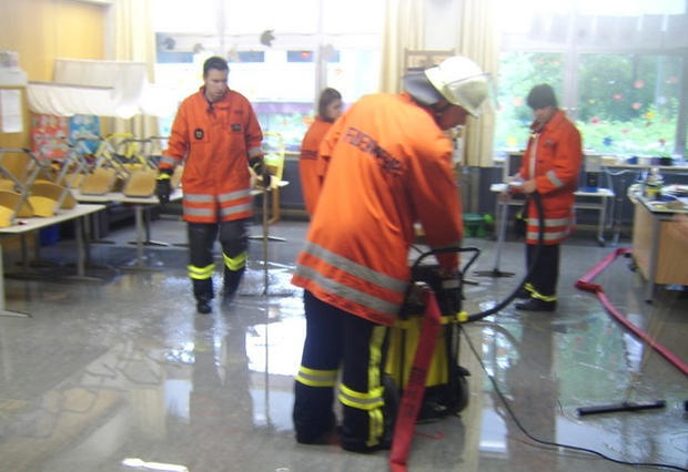 Einsatz der Feuerwehr in der Nordheimer Grundschule