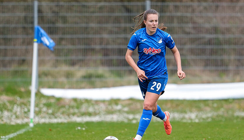 Vom Dorf- zum Weltverein, doch die Farben bleiben gleich: Mara Alber wechselt von der TSG Hoffenheim zum englischen Meister FC Chelsea.