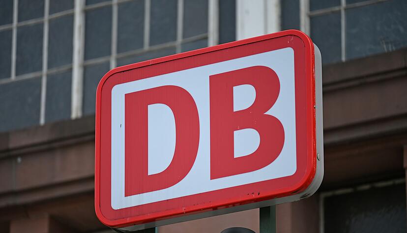 Die Deutsche Bahn äußert sich zu den Verspätungen. (Symbolbild) Die Deutsche Bahn äußert sich zu den Verspätungen. (Symbolbild)