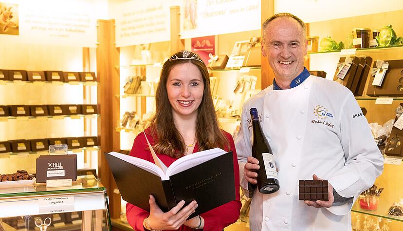 Weinprinzessin Henrieke Heinecke schreibt ihre Bachelorarbeit über Schokolade und Wein. Foto: Archiv/Veigel Weinprinzessin Henrieke Heinecke schreibt ihre Bachelorarbeit über Schokolade und Wein. Foto: Archiv/Veigel