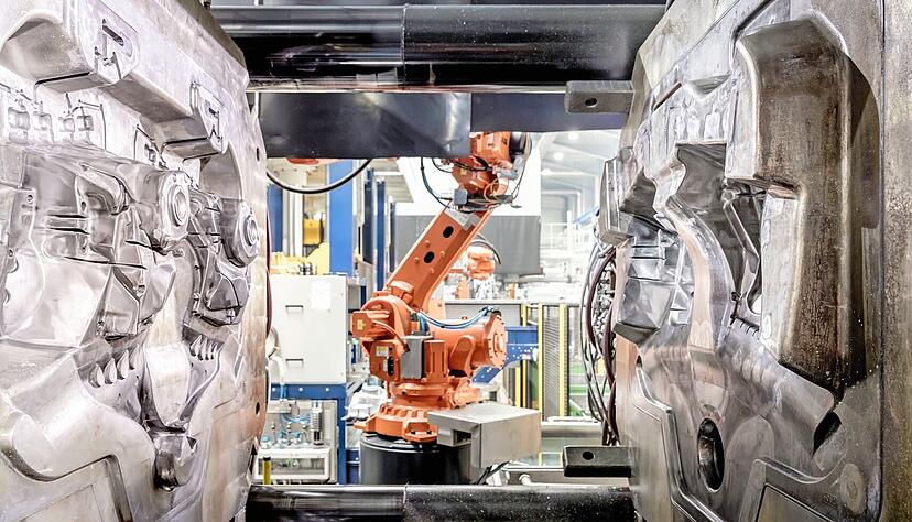 Bei KS Huayu Alutech in Neckarsulm sind aktuell rund 1000 Mitarbeiter besch&auml;ftigt. Dazu kommen noch rund 540 Mitarbeiter von Motor Service International und 50 Mitarbeiter der KS Kolbenschmidt GmbH in Neckarsulm.