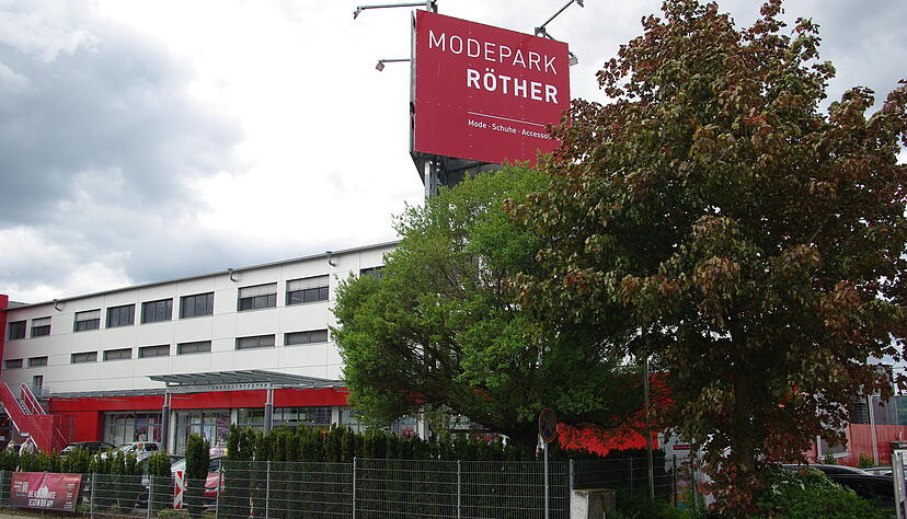 In der Zentrale von Modepark Röther bei Michelfeld arbeiten inzwischen etwa 250 Beschäftigte. In der Zentrale von Modepark Röther bei Michelfeld arbeiten inzwischen etwa 250 Beschäftigte.