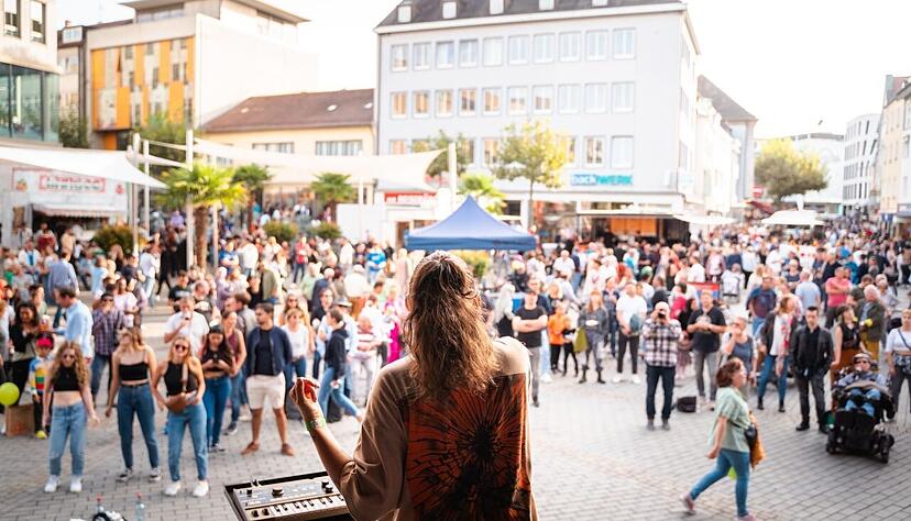 Jazz und Einkauf in Heilbronn (hier 2024): Dieses Mal findet der Einkaufssonntag am 12. Oktober statt.