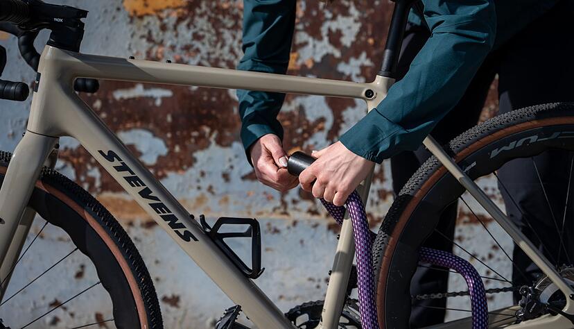 Eine separate Fahrraddiebstahlversicherung ist besonders f&uuml;r hochwertige Fahrr&auml;der oder E-Bikes sinnvoll.