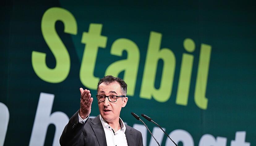 Cem &Ouml;zdemir und seine Gr&uuml;nen setzen im Wahlprogramm stark auf Wirtschaft.