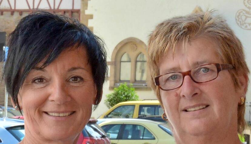 Stefanie Winter (l.) und Inge Sommerfeld sind auch so zufrieden. Fotos: Klotz