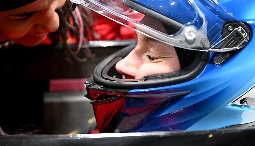 Hat drei L&auml;ufe im Sliding Centre von Cortina gef&uuml;hrt, doch dann hat Elana Meyers Taylor die Deutsche noch um vier Hundertstelsekunden abgefangen.