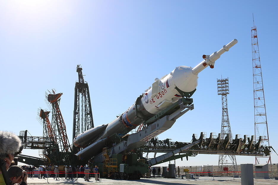 Gerst-Mission: Roll Out der Sojus-Rakete