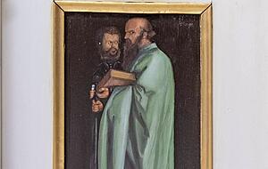 Auf die T&uuml;ren einer Kommode hat Ulrich Brixner Albrecht D&uuml;rers &bdquo;Die vier Apostel&ldquo; gemalt. Foto: Kunz