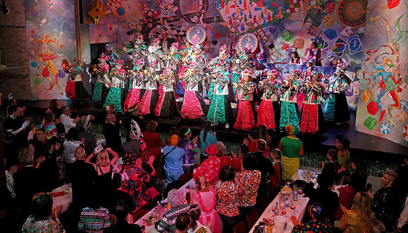 Am vergangenen Wochenende fand die erste Prunksitzung des Gundelsheimer Carnevalsvereins statt.