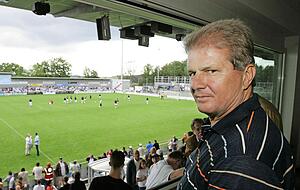 2004 war Hoffenheim noch Drittligist. Hopp schaute hier im nach ihm benannten Stadion aus seiner Loge zu. Foto: Ronald Wittek