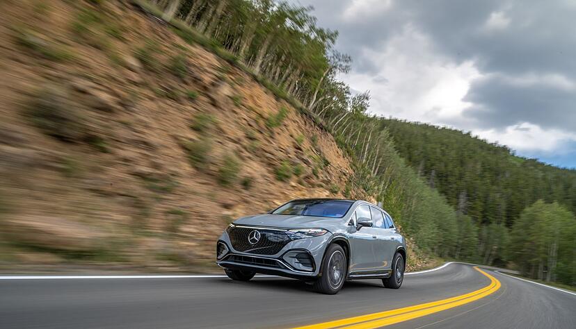 Mit dem EQS SUV bringt Mercedes zum Jahresende ein modernes Luxusauto für Familien heraus. Der Preis beginnt bei 110.658 Euro. Mit dem EQS SUV bringt Mercedes zum Jahresende ein modernes Luxusauto für Familien heraus. Der Preis beginnt bei 110.658 Euro.