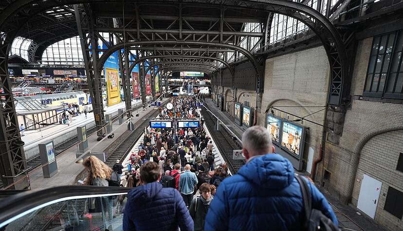 Im Fernverkehr kommt es zu Einschr&auml;nkungen.
