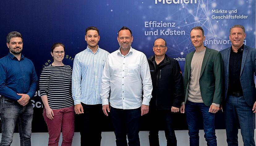 Freuen sich auf die Veranstaltung (von links): Thomas Arz, Naïla Wagner, Kevin Geiger, Nico Rist, Markus Keller, Andreas Kurtz und Marc Becker. Foto: Mario Berger Freuen sich auf die Veranstaltung (von links): Thomas Arz, Naïla Wagner, Kevin Geiger, Nico Rist, Markus Keller, Andreas Kurtz und Marc Becker. Foto: Mario Berger