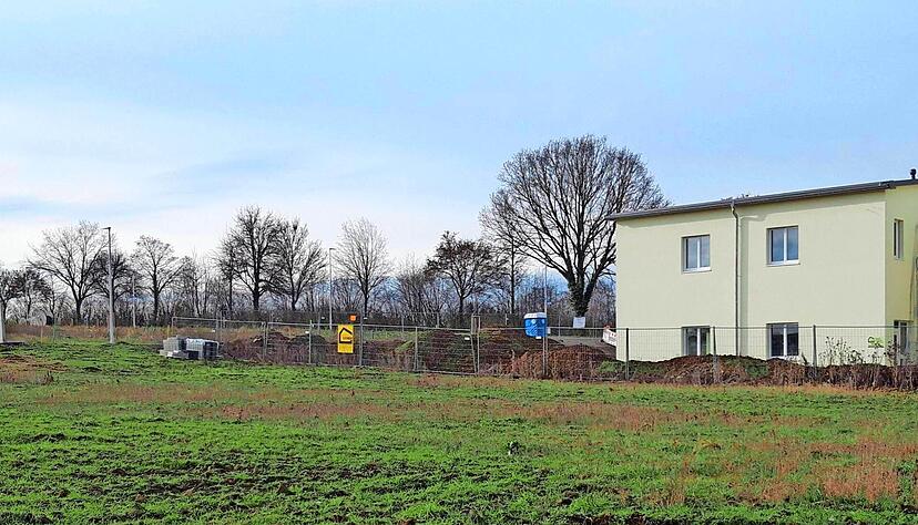 Wer im Bad Rappenauer Neubaugebiet Kandel ein Grundstück erwerben möchte, muss, um berücksichtigt zu werden, gewisse Kriterien erfüllen. Entsprechende Richtlinien hat die Stadt festgelegt.
Foto: Archiv/Hofmann Wer im Bad Rappenauer Neubaugebiet Kandel ein Grundstück erwerben möchte, muss, um berücksichtigt zu werden, gewisse Kriterien erfüllen. Entsprechende Richtlinien hat die Stadt festgelegt.
Foto: Archiv/Hofmann