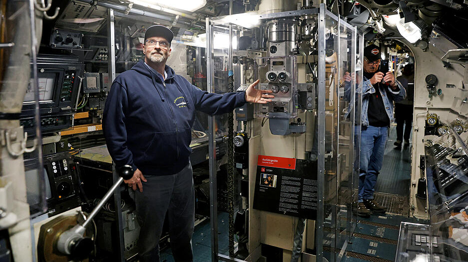 U-Boot U17 im Technikmuseum Sinsheim für die Öffentlichkeit zugänglich. U-Boot U17 im Technikmuseum Sinsheim für die Öffentlichkeit zugänglich.