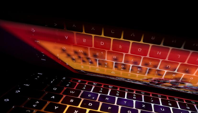 Neue Daten bei HIBP: 1,3 Milliarden kompromittierte Passw&ouml;rter und knapp zwei Milliarden E-Mail-Adressen.