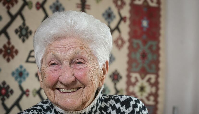 Mit 100 Jahren lebt es sich nicht allzu anders, findet Johanna Quaas, die &auml;lteste Turnerin der Welt.
