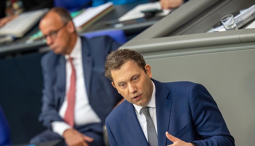 Wegen der Stromsteuer in der Kritik: Kanzler und Vizekanzler