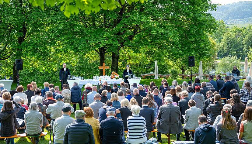 Christi Himmelfahrt "Kirche im Gr&uuml;nen" Taufgottesdienst am Breitenauer See