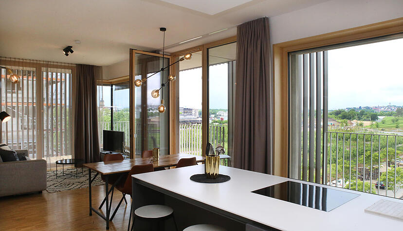 Keine Möbel von der Stange: Die Serviceapartments sind individuell ausgestattet. Vermietet werden die Wohnungen ab einer Dauer von einer Woche. Fotos: Ralf Seidel