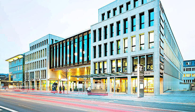 Im Marktgebiet Heilbronn hat die VR Bank Heilbronn Schwäbisch Hall Boden gut gemacht.
Foto: VR Bank Im Marktgebiet Heilbronn hat die VR Bank Heilbronn Schwäbisch Hall Boden gut gemacht.
Foto: VR Bank