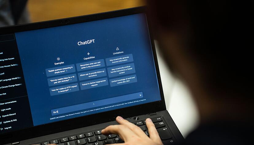 OpenAI, das Unternehmen hinter ChatGPT, wird sein erstes deutsches Büro in München eröffnen. OpenAI, das Unternehmen hinter ChatGPT, wird sein erstes deutsches Büro in München eröffnen.