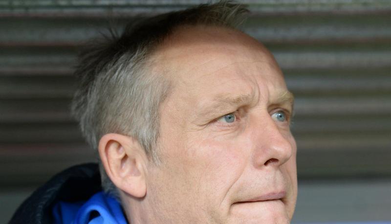 Der späte Ausgleich wurmt Freiburgs Trainer Christian Streich. Foto: Patrick Seeger Der späte Ausgleich wurmt Freiburgs Trainer Christian Streich. Foto: Patrick Seeger