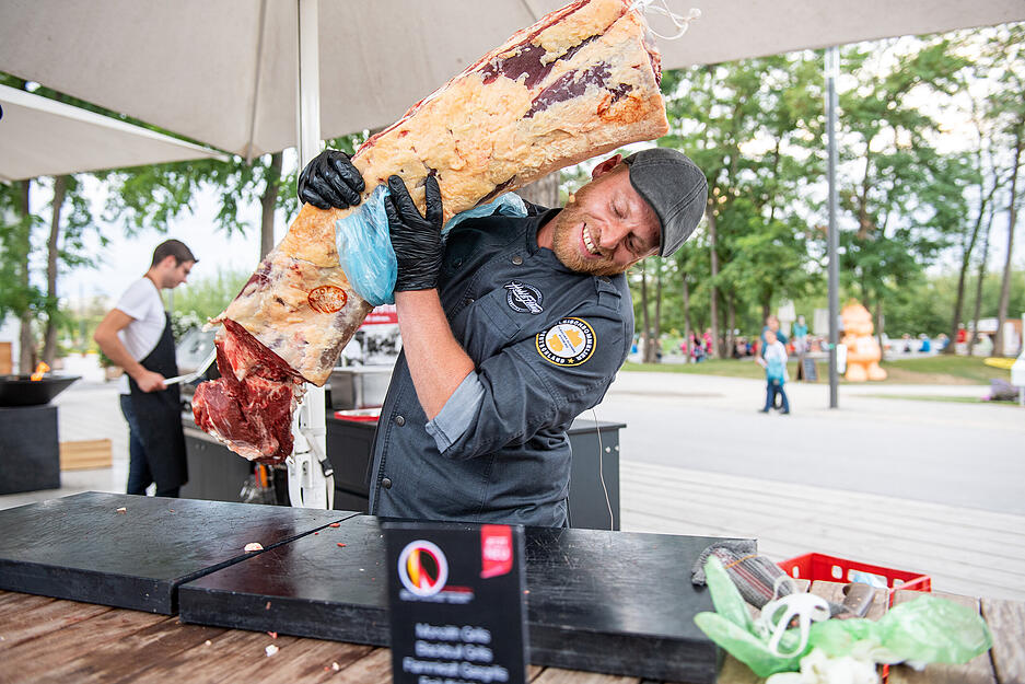 Lesersommer: BBQ- und Zerlegeseminar mit drei Fleischsommeliers auf der Buga