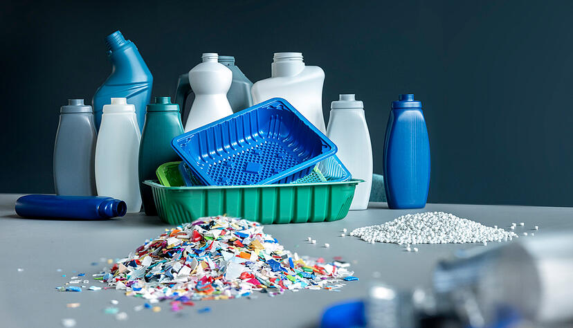 Viele Verpackungen auch der Eigenmarken von Lidl und Kaufland bestehen aus Kunststoff. Hier will die Schwarz-Gruppe angreifen. Viele Verpackungen auch der Eigenmarken von Lidl und Kaufland bestehen aus Kunststoff. Hier will die Schwarz-Gruppe angreifen.