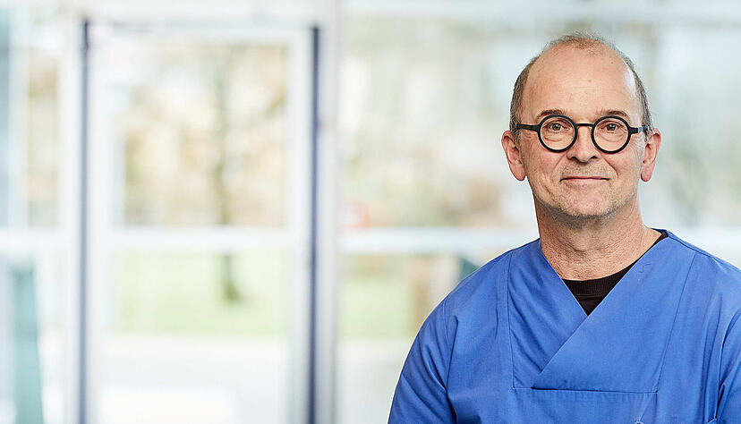 Harald Englert ist &auml;rztlicher Leiter des Schlafmedizinischen Zentrums an der SLK-Lungenklinik L&ouml;wenstein. Er erkl&auml;rt, wann M&uuml;digkeit bedenklich ist.