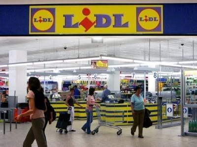 Lidl-Filiale: Ver.di &uuml;bt Druck auf den Discounter aus.