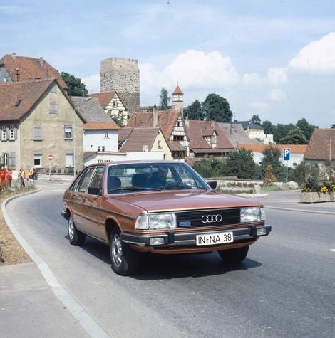 100 C2 (Typ 43) Avant, 1977 - 1982 100 C2 (Typ 43) Avant, 1977 - 1982