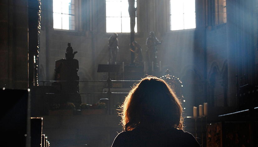 Frauen wurden in der katholischen Kirche bislang Leitungsaufgaben verwehrt. Dies soll sich nun ändern. Frauen wurden in der katholischen Kirche bislang Leitungsaufgaben verwehrt. Dies soll sich nun ändern.