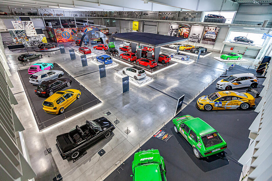 Autofans sind bei der "Faszination Tuning – VW vs. Opel" im Technikmuseum Sinsheim genau richtig.