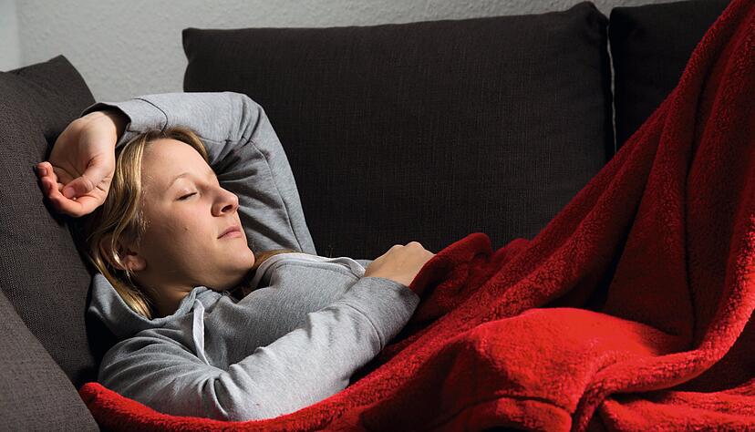 Wer unter Long Covid leidet, ist oft schon nach kurzen Anstrengungen stundenlang erschöpft. Wer unter Long Covid leidet, ist oft schon nach kurzen Anstrengungen stundenlang erschöpft.