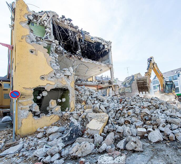 Abrissarbeiten auf dem Dinkelacker-Areal