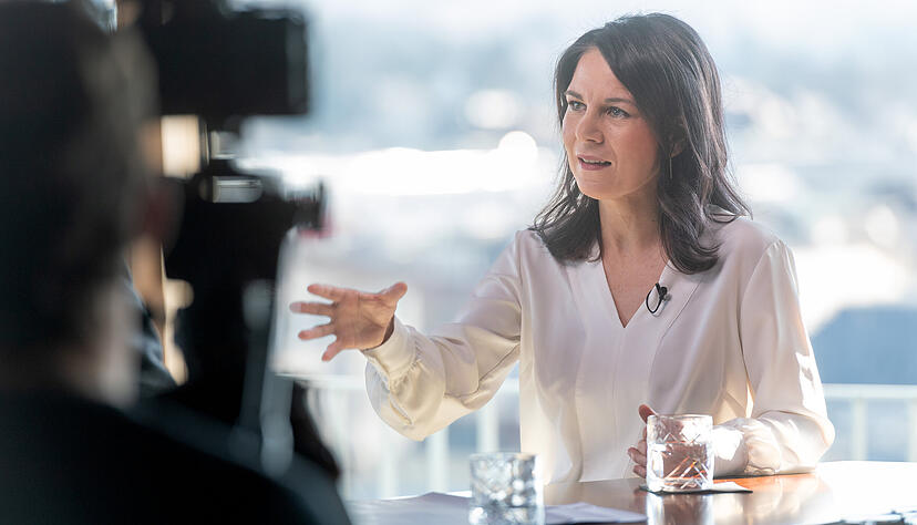 Engagiert vertrat Außenministerin Annalena Baerbock im Stimme-Interview ihre Positionen. Engagiert vertrat Außenministerin Annalena Baerbock im Stimme-Interview ihre Positionen.