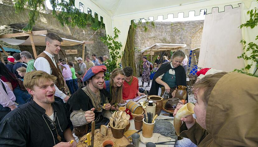 Mittelaltermarkt Burg Guttenberg, Ha&szlig;mersheim