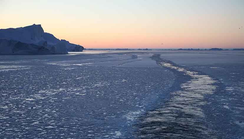 Mit zunehmendem Klimawandel werden Schifffahrtsrouten in der Arktis zug&auml;nglicher.