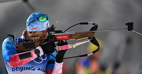 Bei den Olympischen Winterspielen von Peking gewann Eduard Latypow dreimal Bronze - eine Teilnahme 2026 scheint ausgeschlossen. (Archivbild)