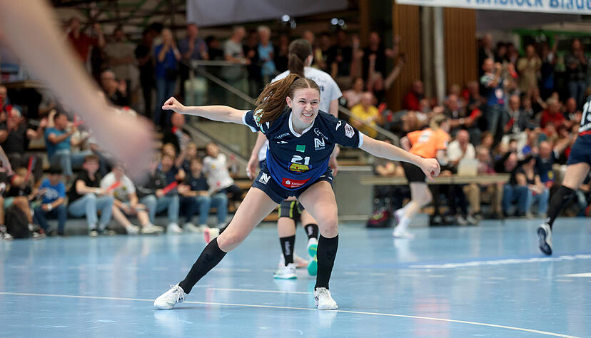 Alessia Riner &uuml;berzeugte als Linksau&szlig;en mit "wichtigen, wichtigen Buden" (Thomas Zeitz) und einer hundertprozentigen Trefferquote.