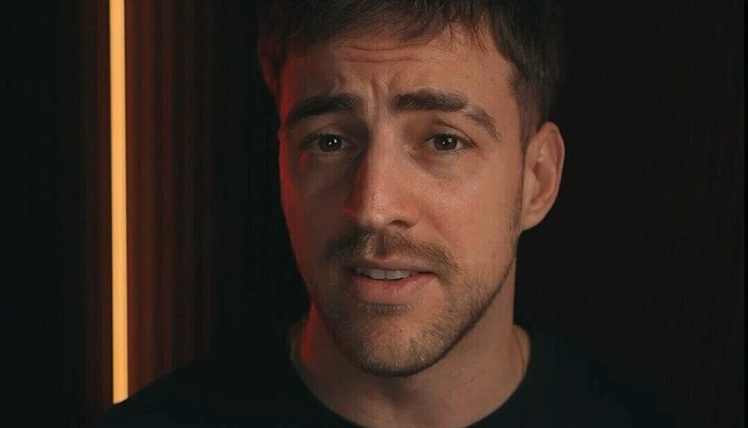 Politik verst&auml;ndlich erkl&auml;ren und damit Fake News entgegentreten: Das versucht Content Creator David Matei auf Plattformen wie Tiktok und Instagram. Im Hauptberuf ist er Jugendoffizier bei der Bundeswehr in der Region Stuttgart.