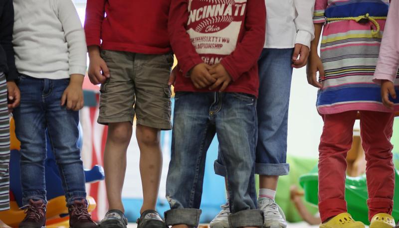 Mehr als 1,5 Millionen Kinder in Deutschland sind auf Hartz IV angewiesen. Mehr als 1,5 Millionen Kinder in Deutschland sind auf Hartz IV angewiesen.