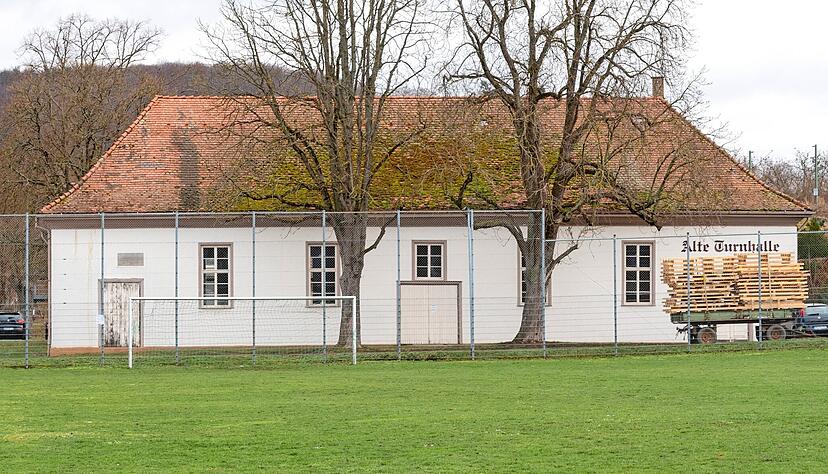 Was wird aus dem alten Sportplatz und dem ehemaligen Freibadareal? Der SPD-Fraktion brennt ein Nutzungskonzept auf den Nägeln. Ein Ärztehaus und Wohnbebauung sowie ein Laden sind in den Überlegungen.