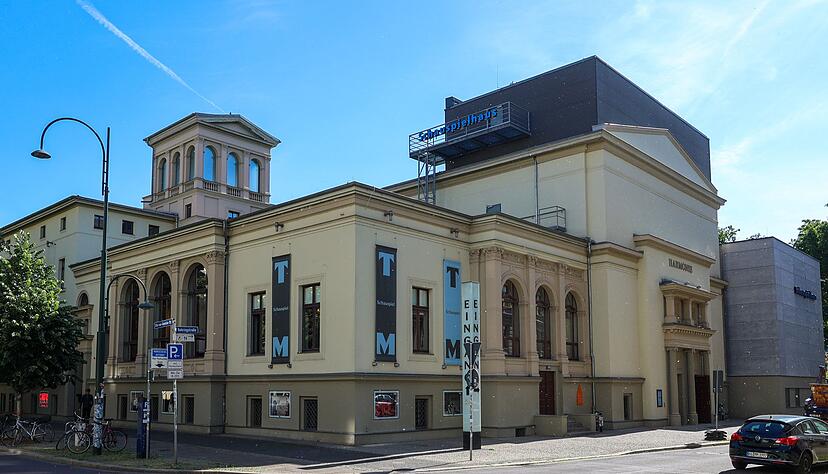 Das Theater Magdeburg liegt in einer Kritikerumfrage diesmal vorn. (Archivbild) Das Theater Magdeburg liegt in einer Kritikerumfrage diesmal vorn. (Archivbild)