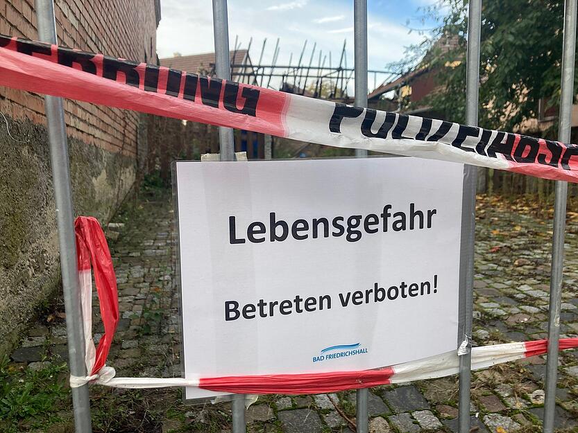 Seitdem ist die Unglücksstelle abgesperrt.