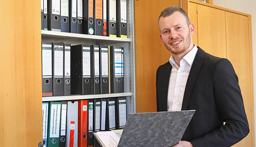 Steffen Braun ist seit acht Monaten B&uuml;rgermeister von Massenbachhausen. Auf das bisher Erreichte ist er stolz und blickt motiviert auf das kommende Jahr.