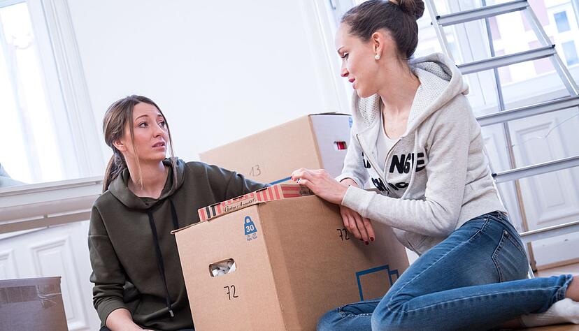 Passiert im Normalfall nicht von jetzt auf gleich: K&uuml;ndigt ein Vermieter seiner Mietpartei die Wohnung, hat diese mehrere Wochen Zeit, um auszuziehen.