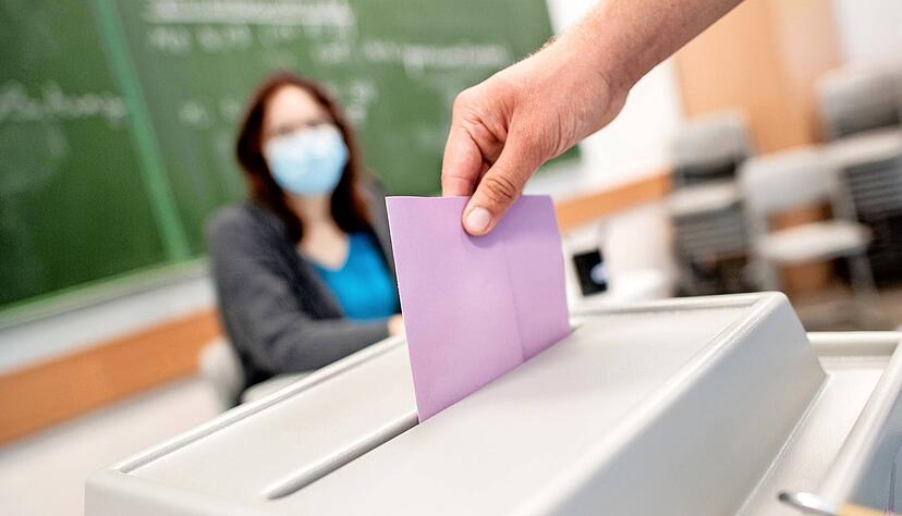 Für Landtags- und Kommunalwahlen in Baden-Württemberg sollen unter anderem mehrere Altersgrenzen neu bestimmt werden.
Foto: dpa Für Landtags- und Kommunalwahlen in Baden-Württemberg sollen unter anderem mehrere Altersgrenzen neu bestimmt werden.
Foto: dpa